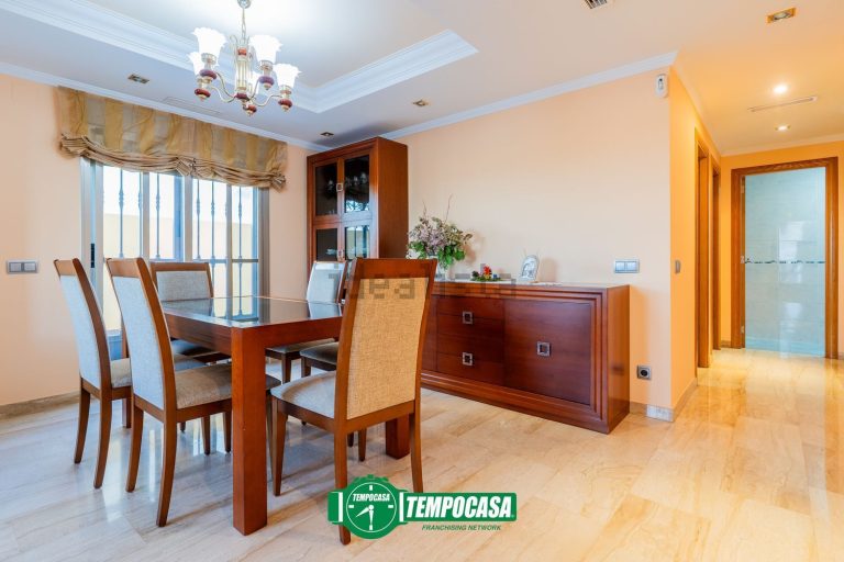 Casă cu piscină în Picassent (Valencia) – 7 dormitoare, teren 4.325 m² (foto 1)
